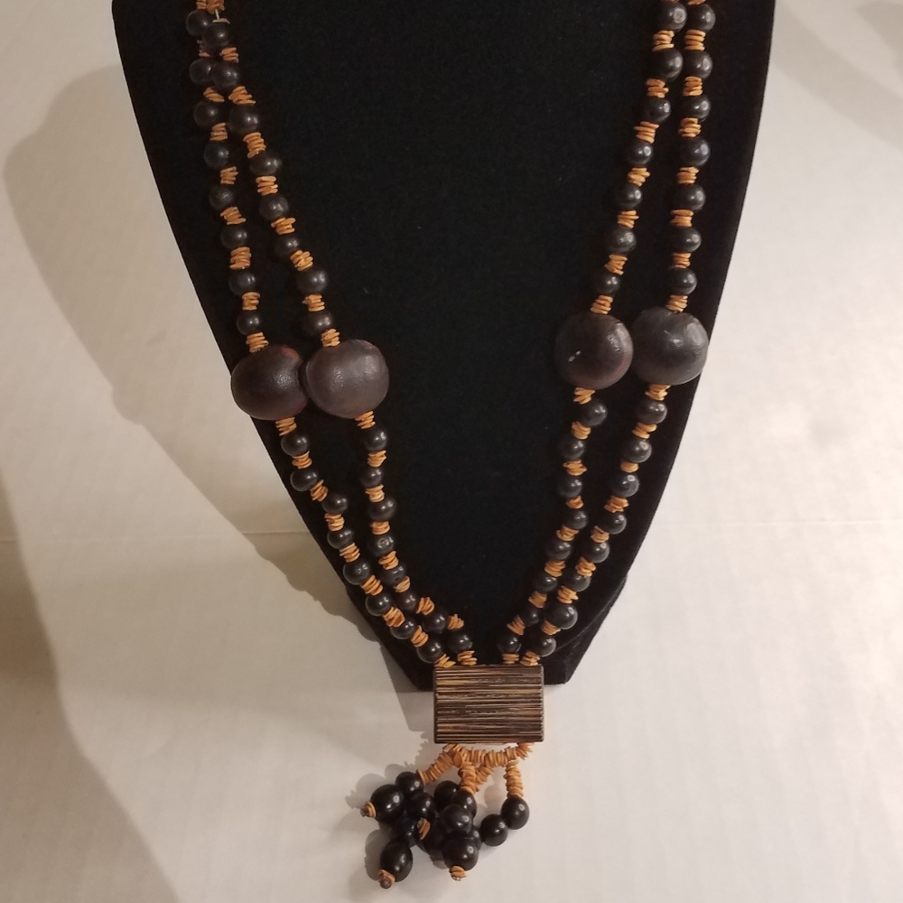 Natural kukui  nut necklace  j213